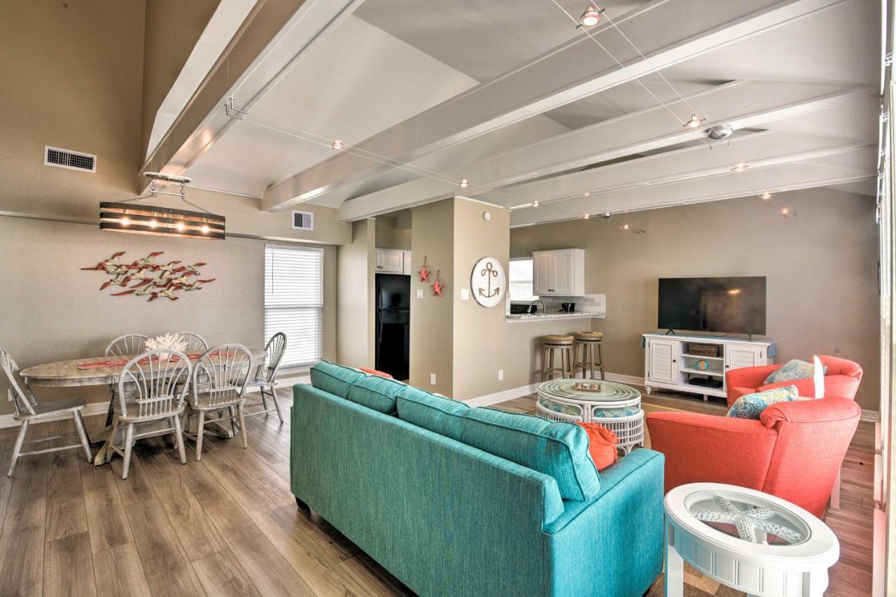 Beachfront Galveston Oasis Balconies, Ocean View! Екстериор снимка